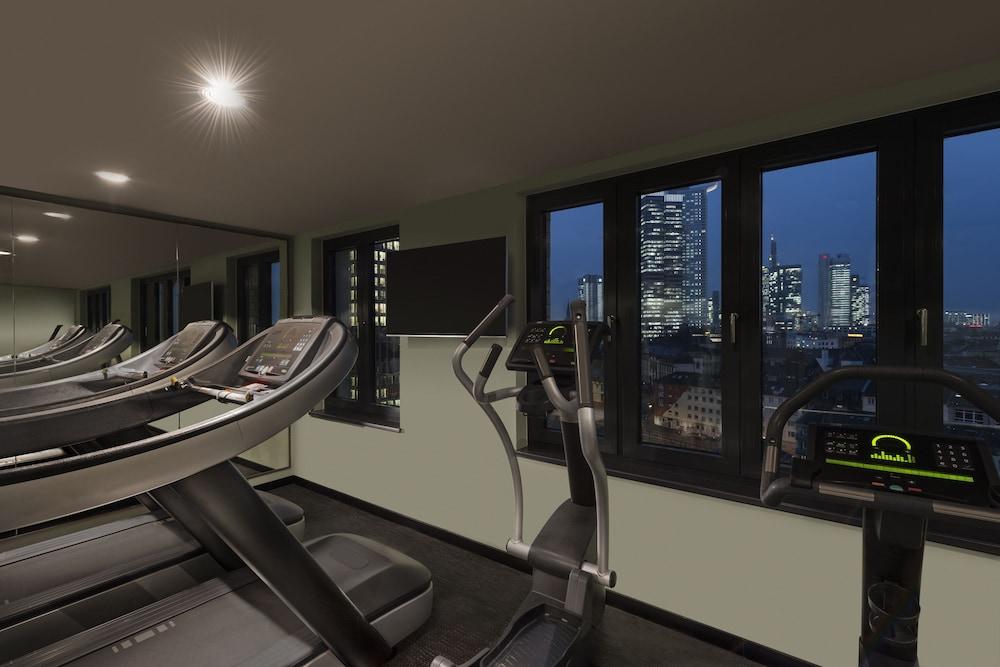 Adina Frankfurt Westend Hotel 4*